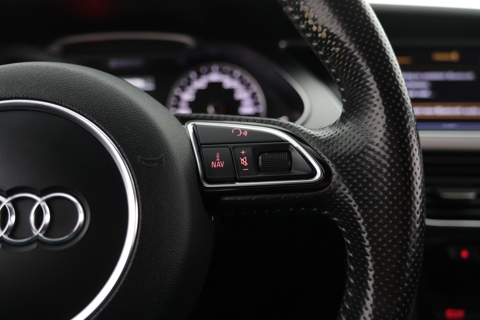 AUDI A4 2012