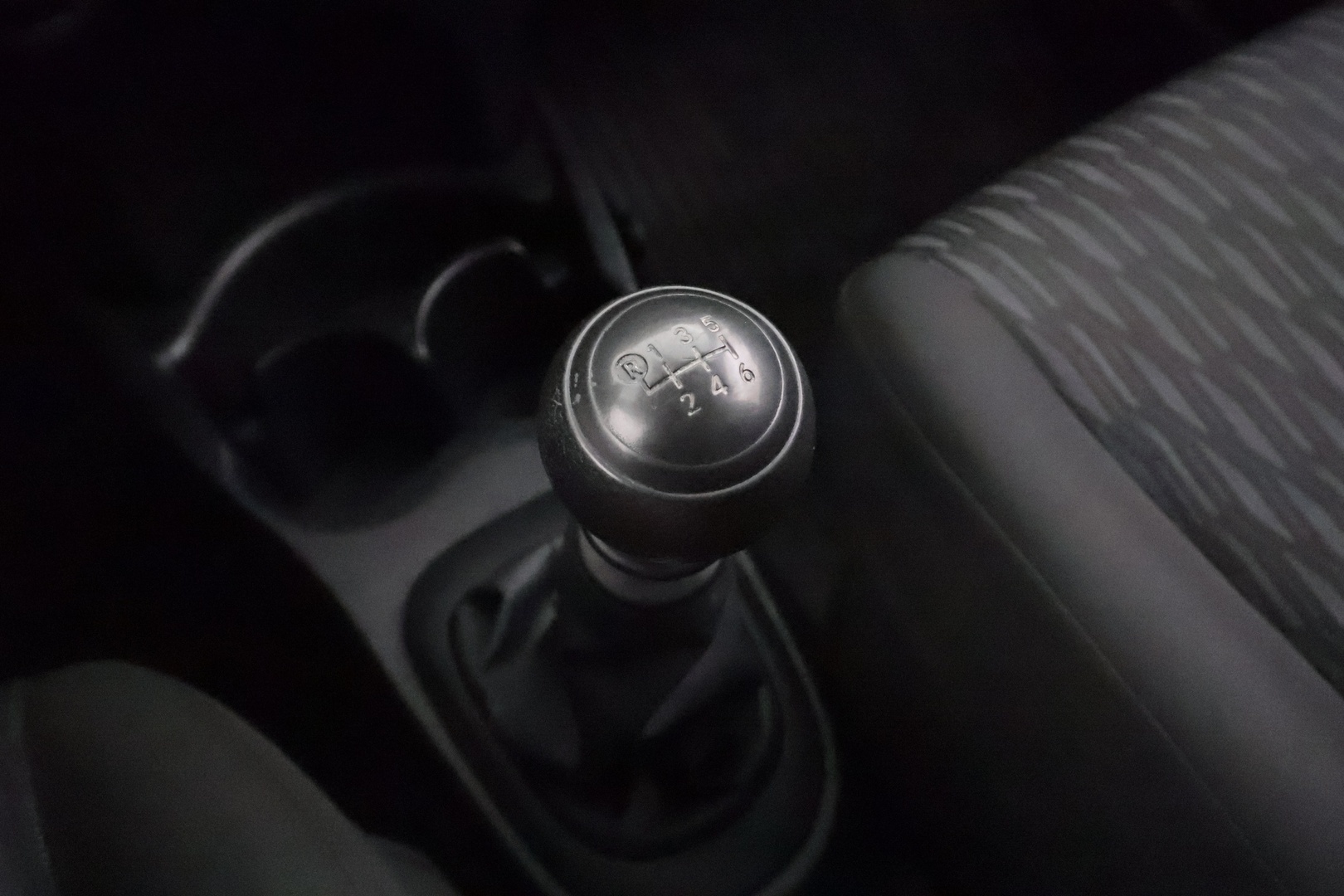 TOYOTA Yaris 2015