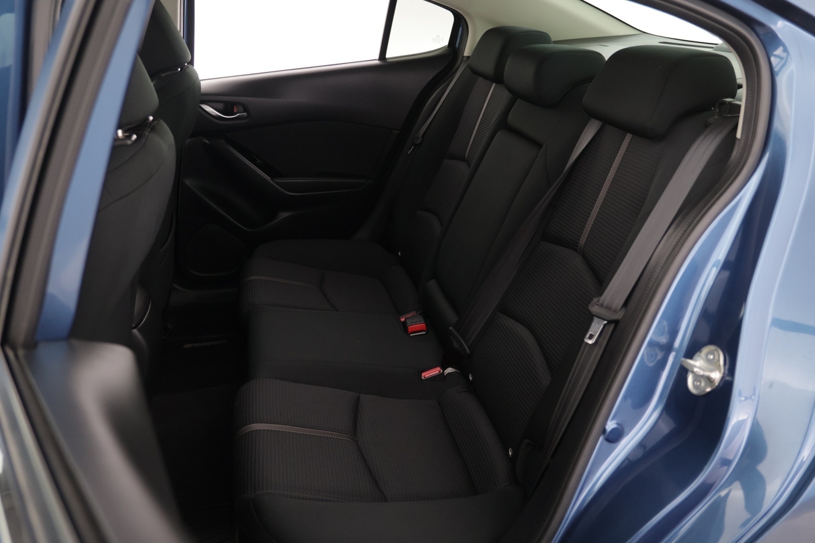 MAZDA 3 2017