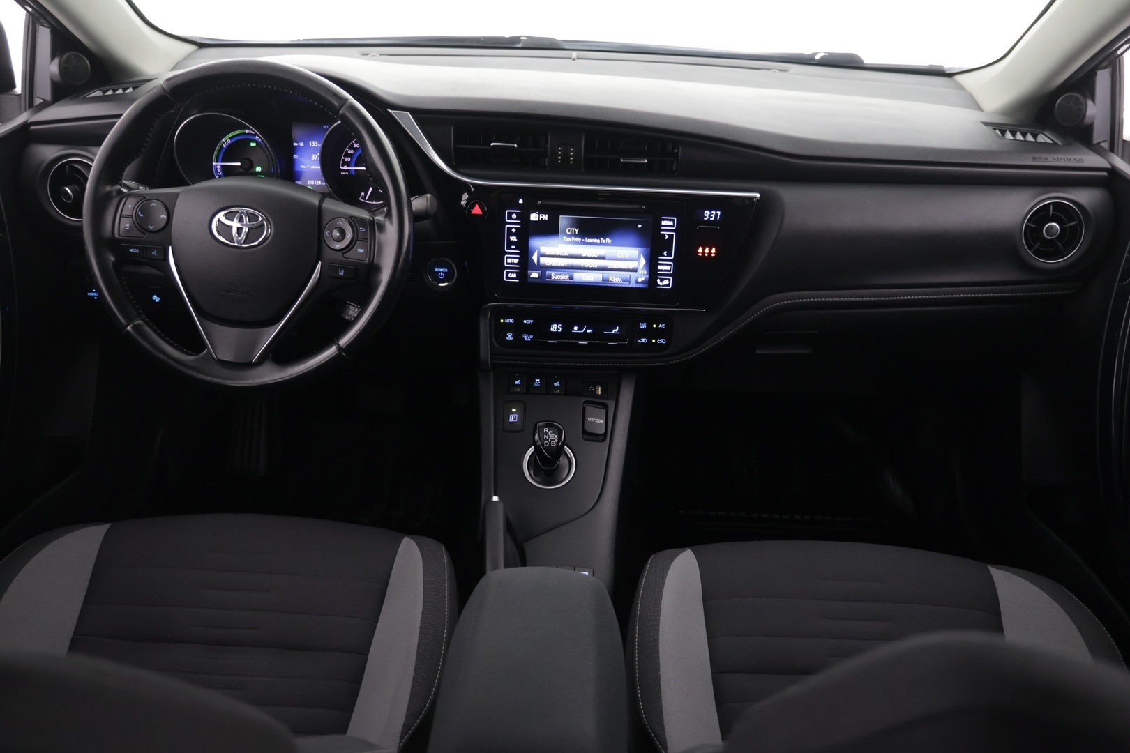 TOYOTA Auris 2017