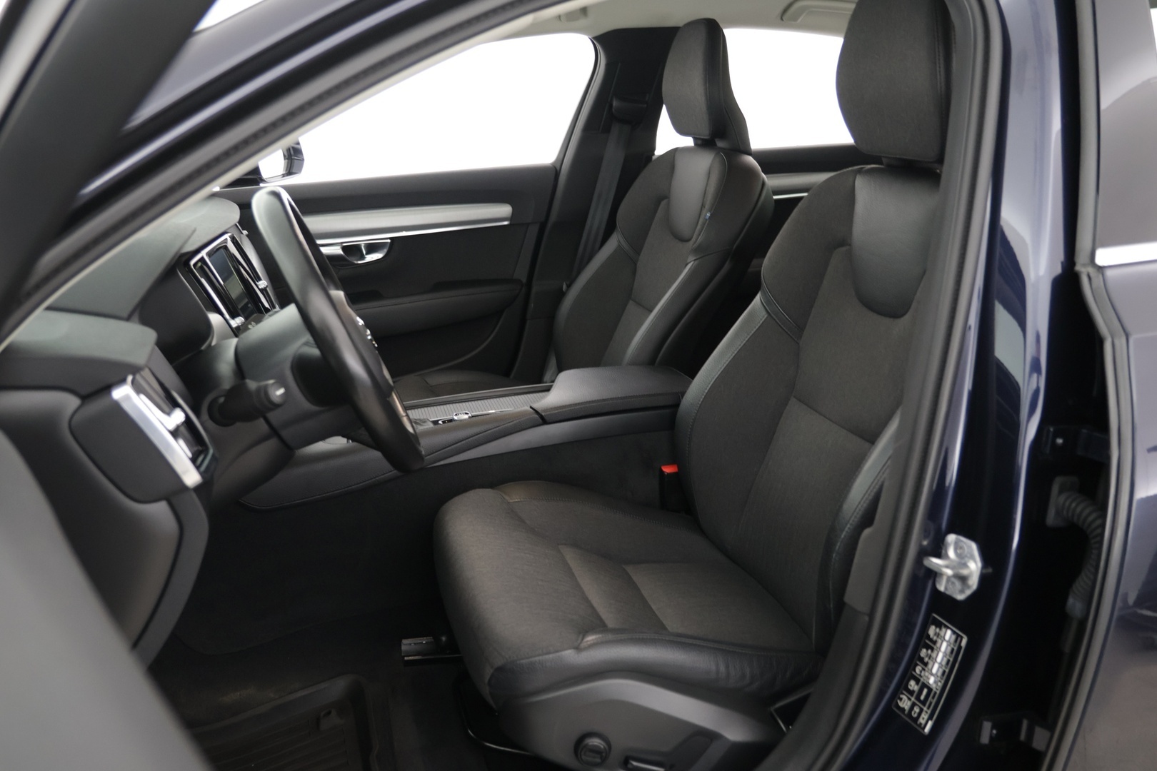 VOLVO S90 2019