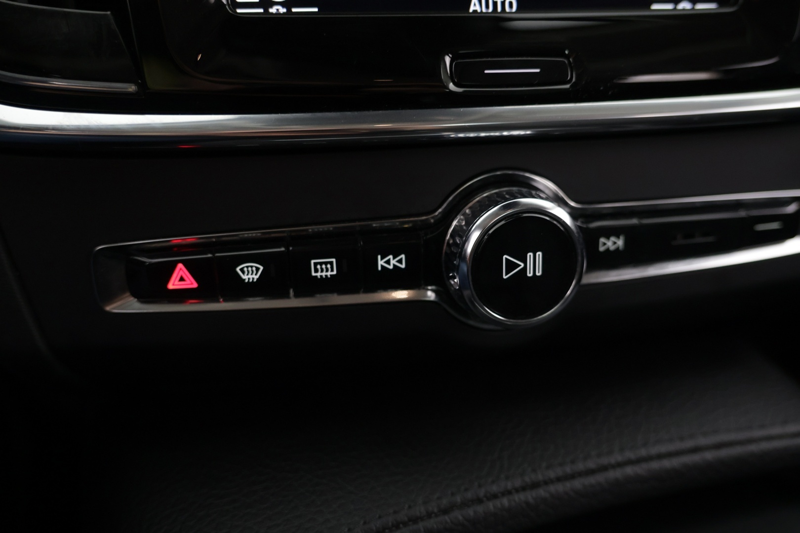VOLVO S90 2019