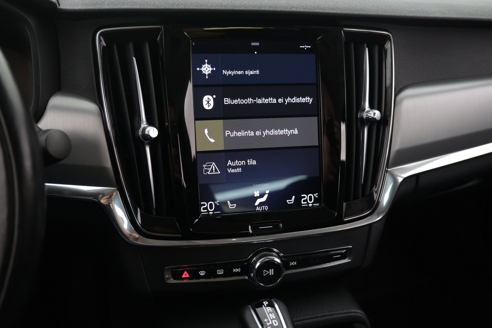 VOLVO S90 2019