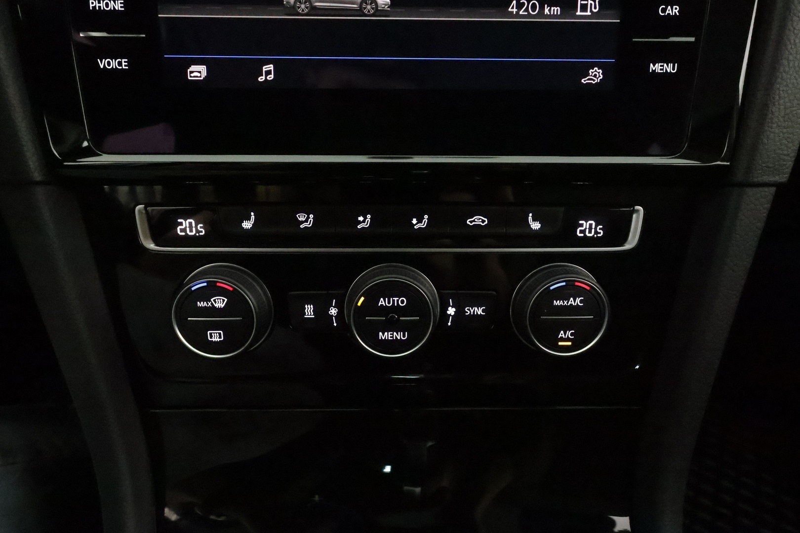 VOLKSWAGEN Golf 2019