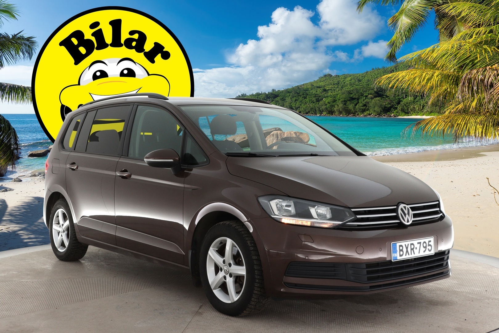 VOLKSWAGEN Touran 2016
