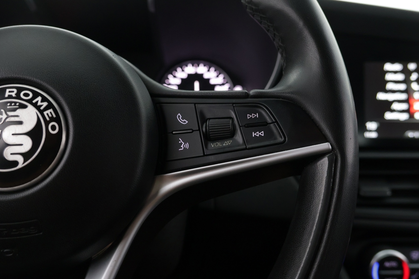 ALFA ROMEO Giulia 2017