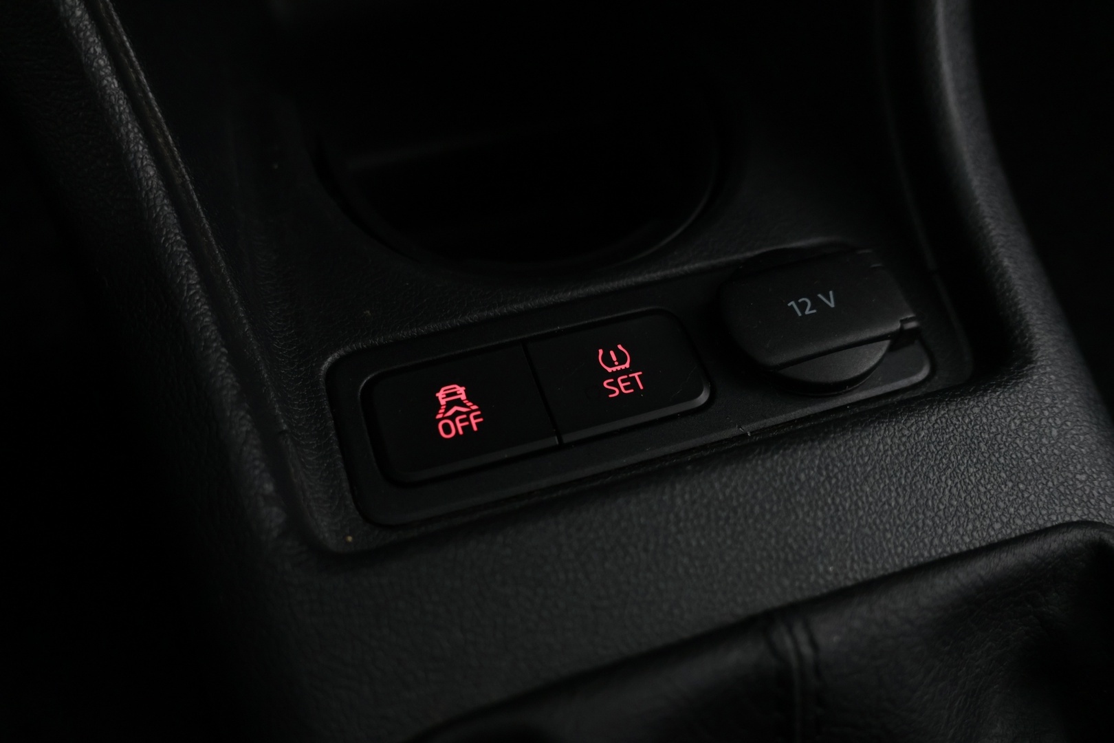 VOLKSWAGEN up! 2015