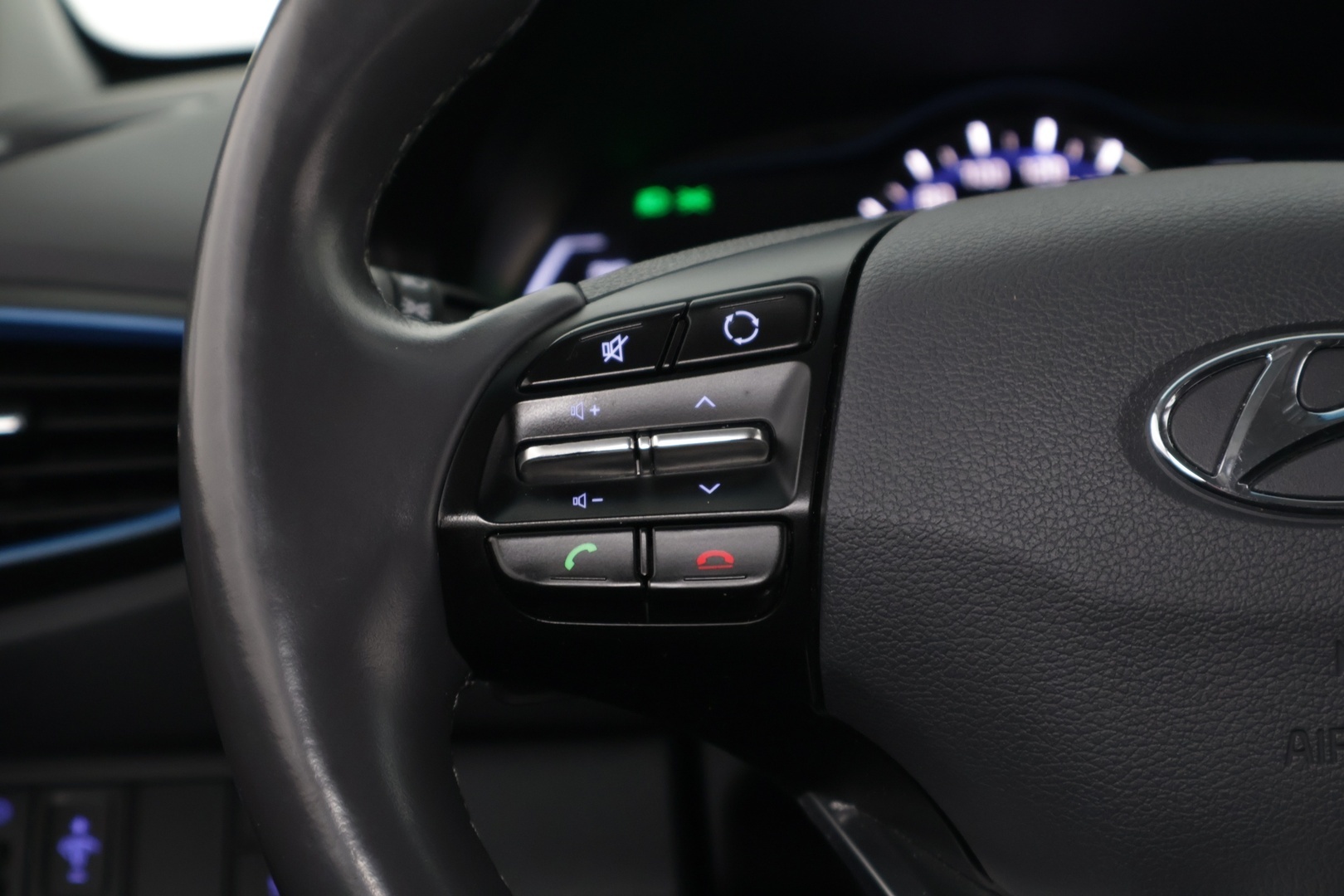 HYUNDAI IONIQ hybrid 2018