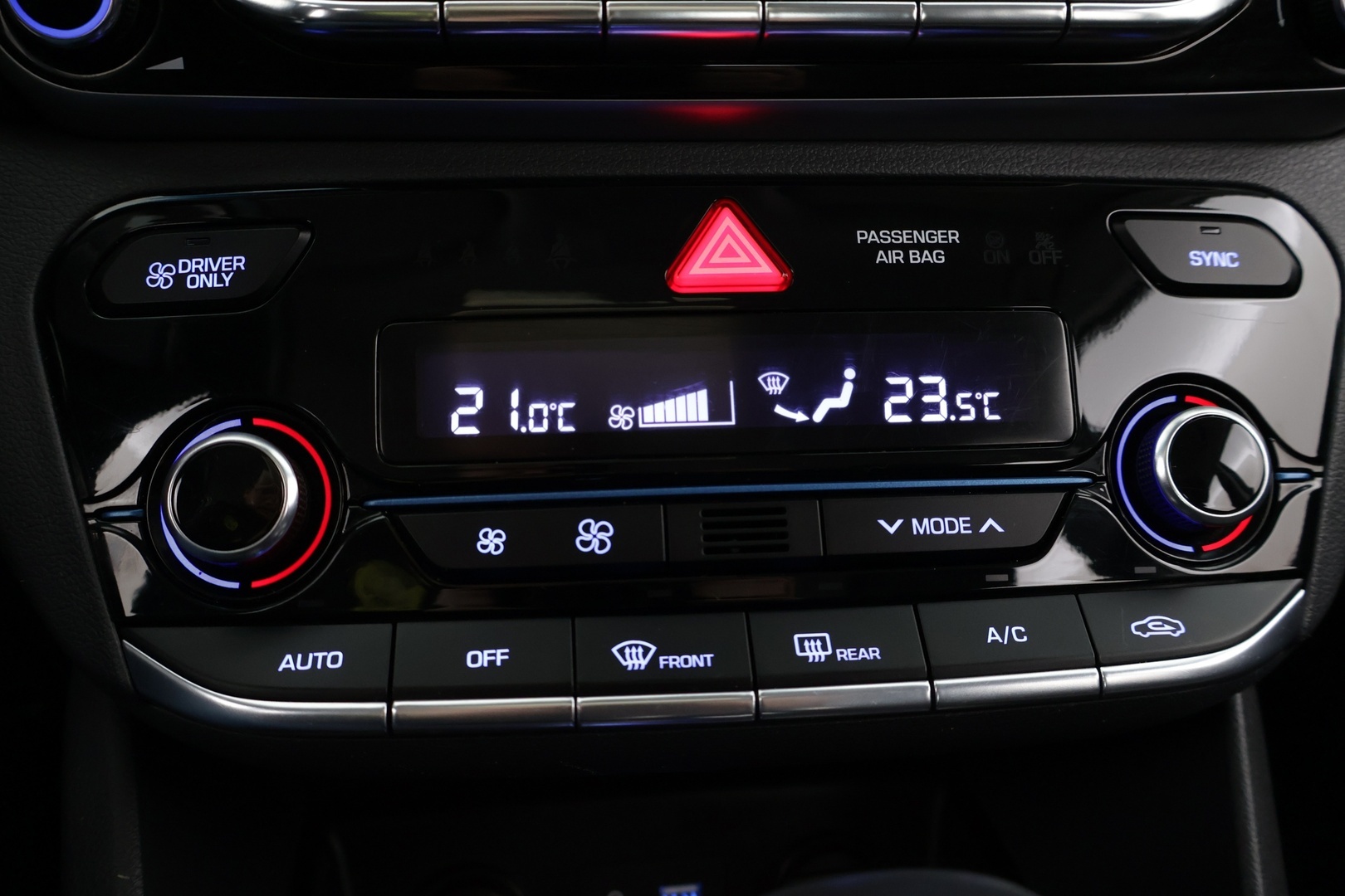 HYUNDAI IONIQ hybrid 2018