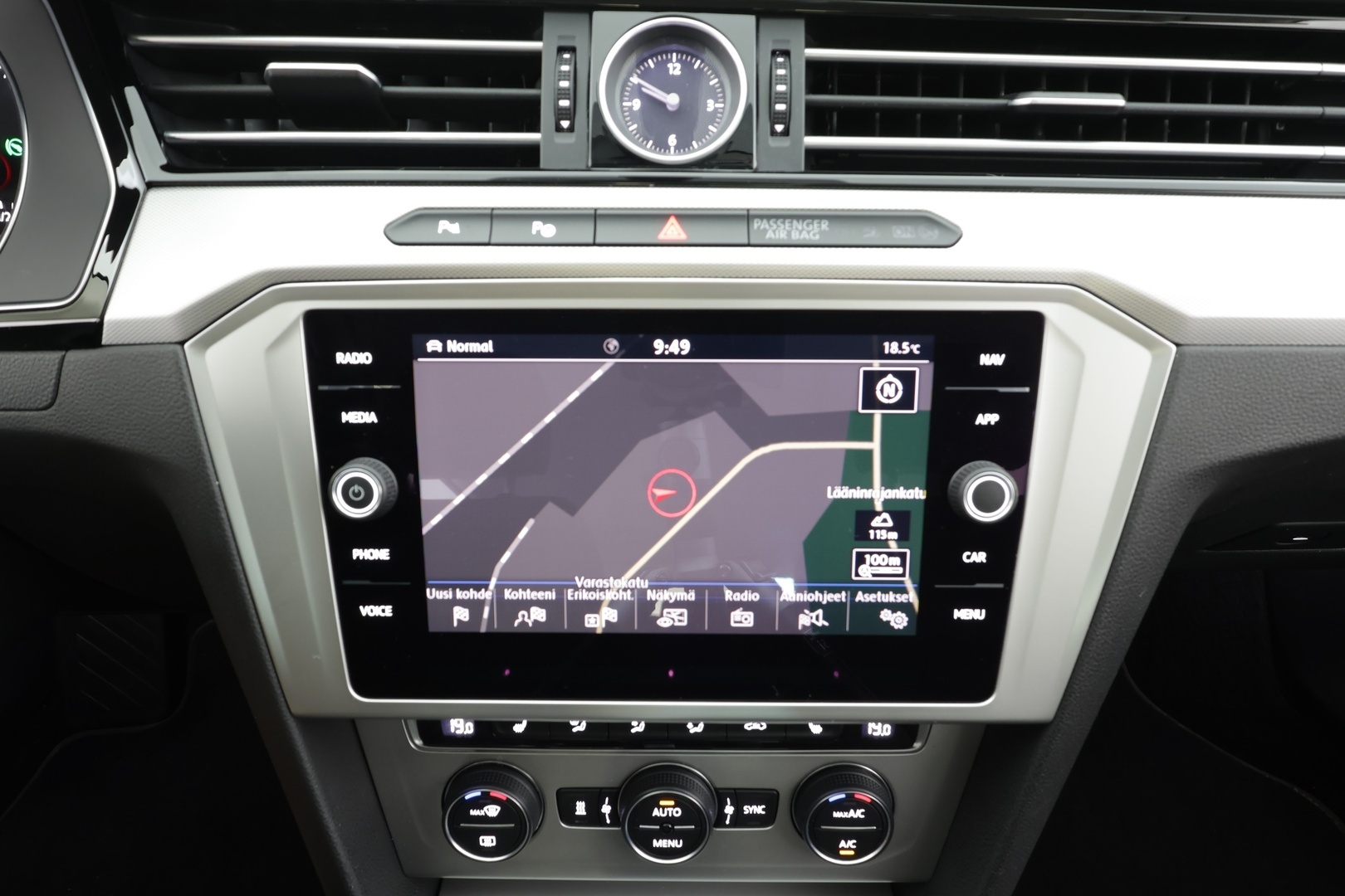 VOLKSWAGEN Passat 2019