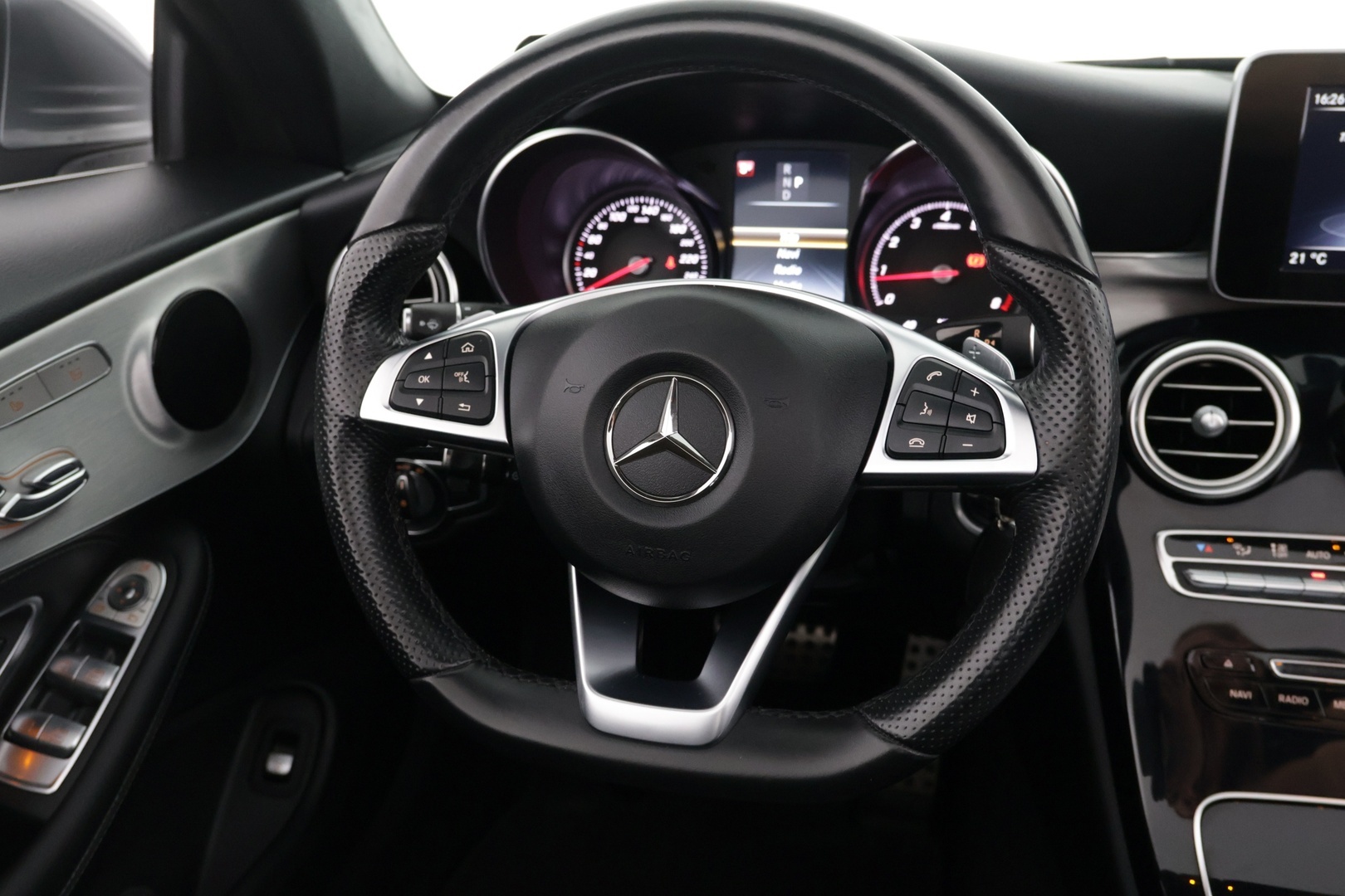 MERCEDES-BENZ C 2017