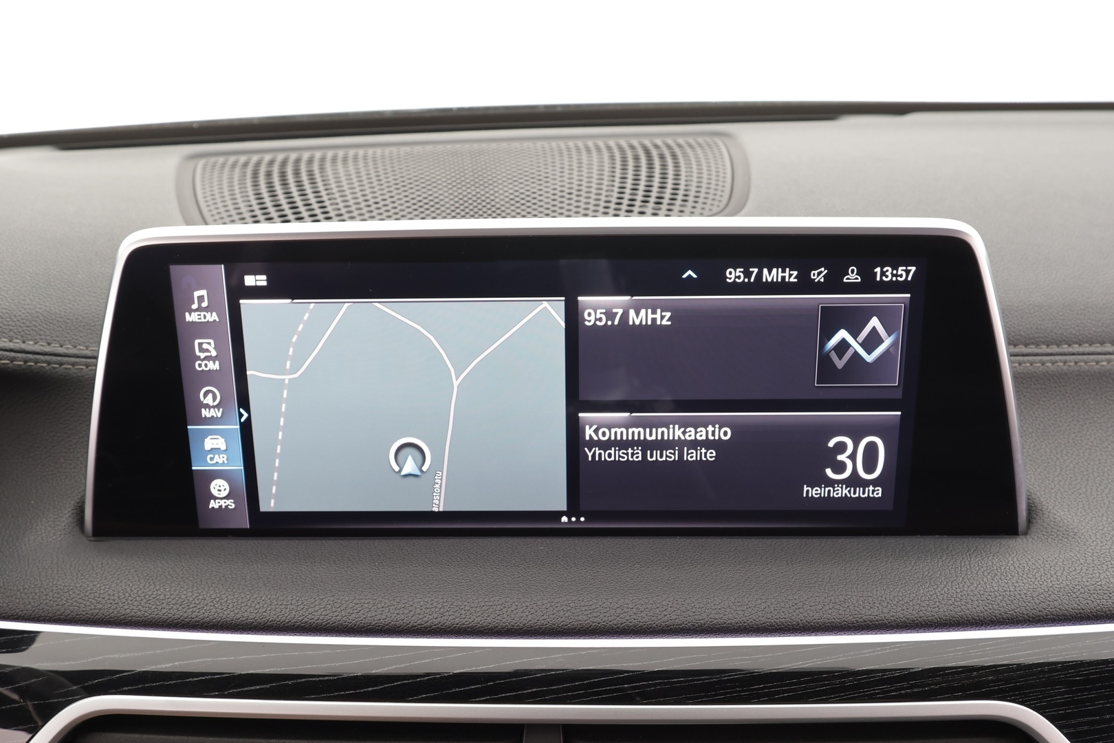 BMW 745 2020