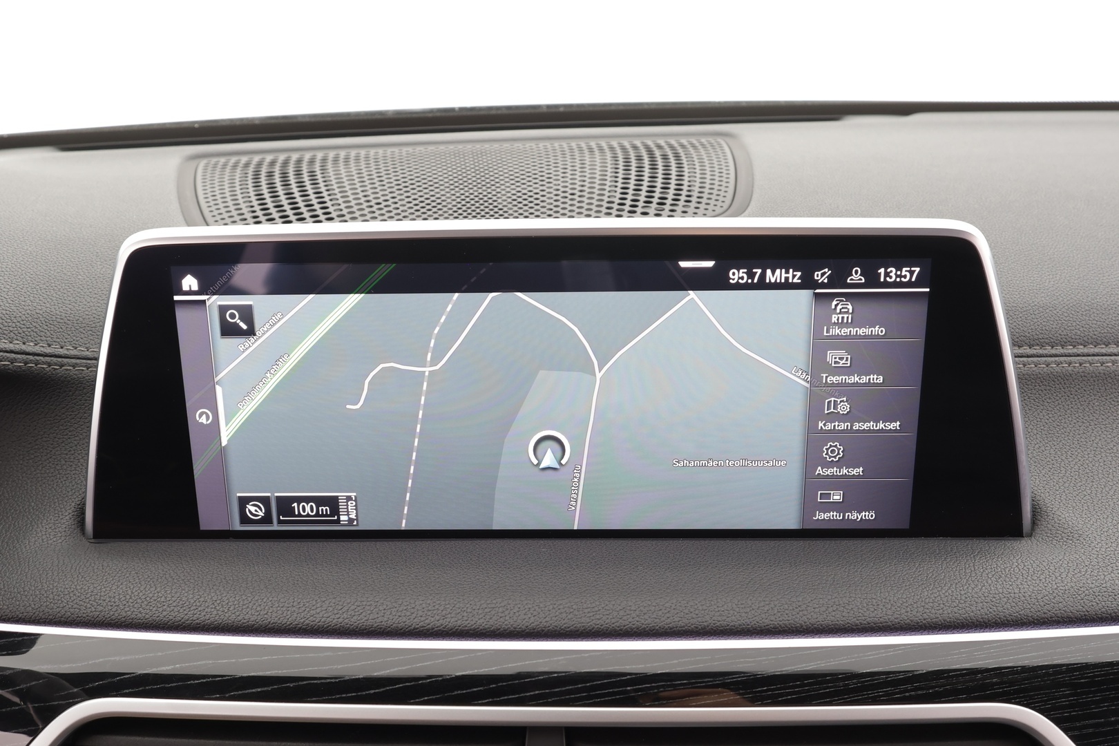 BMW 745 2020