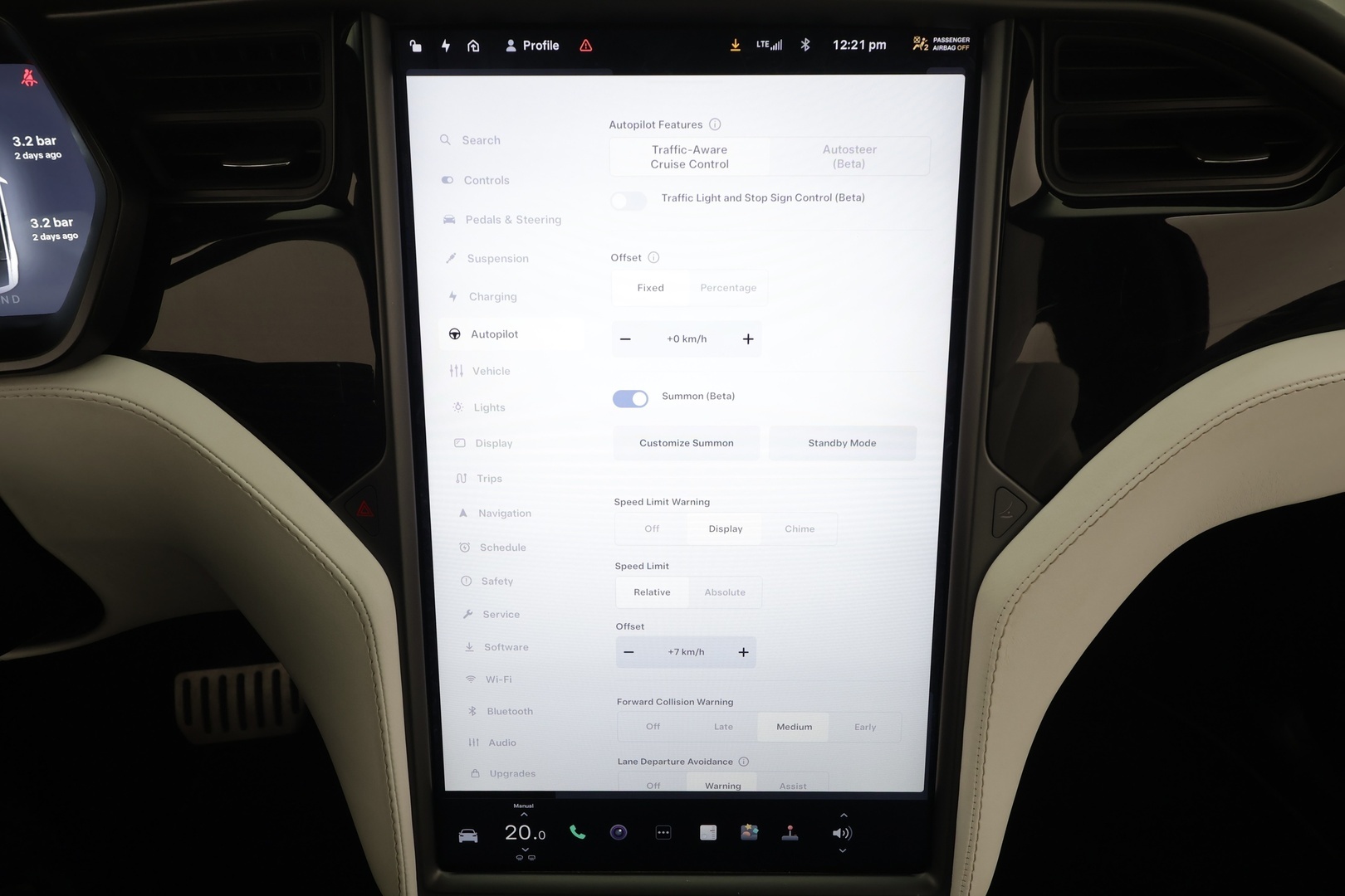 TESLA Model X 2019