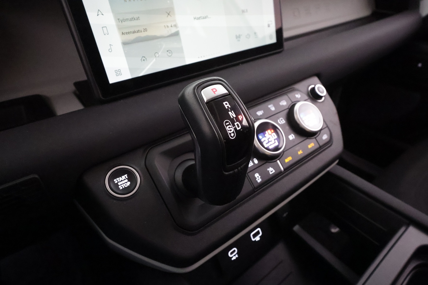 LAND ROVER Defender 2022