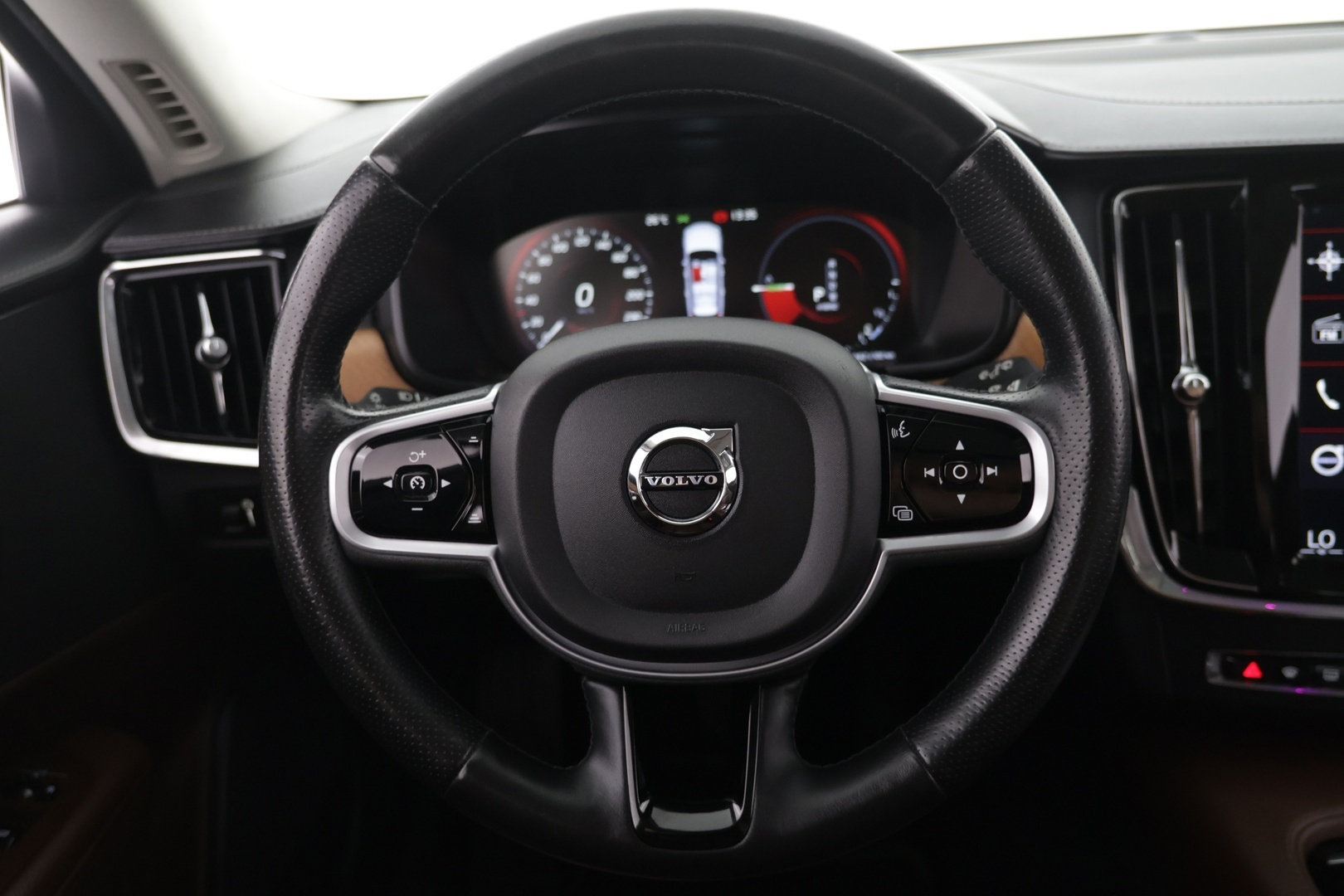 VOLVO V90 2018