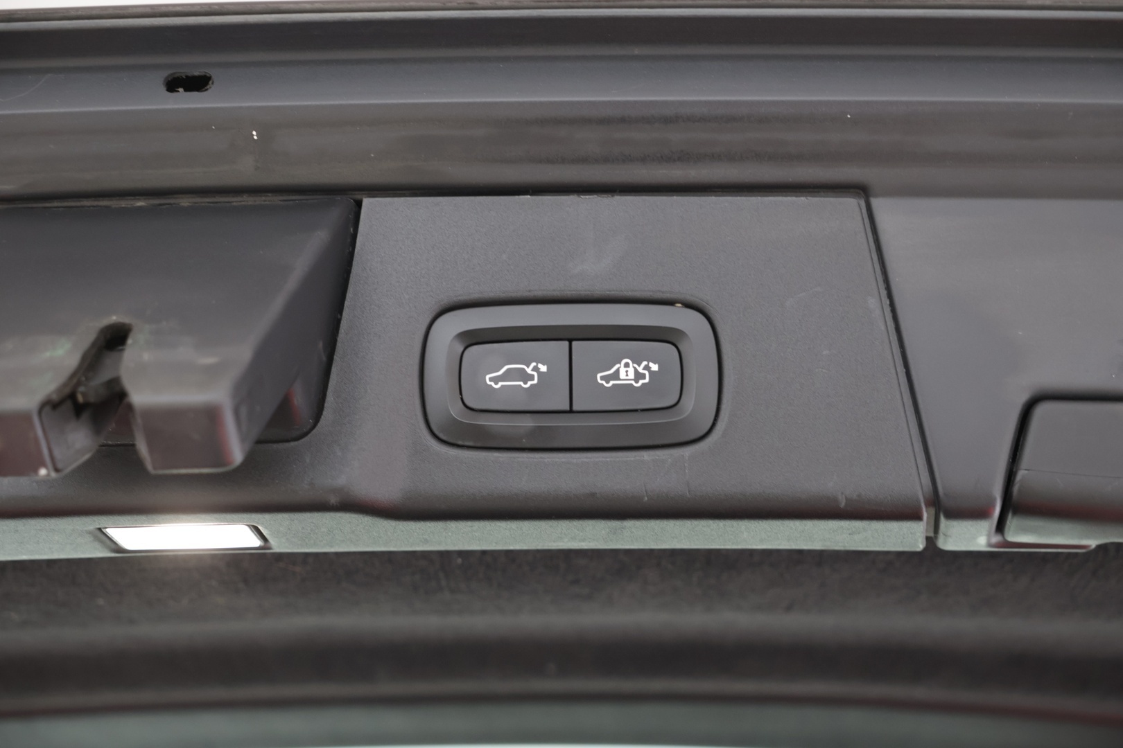 VOLVO V90 2018
