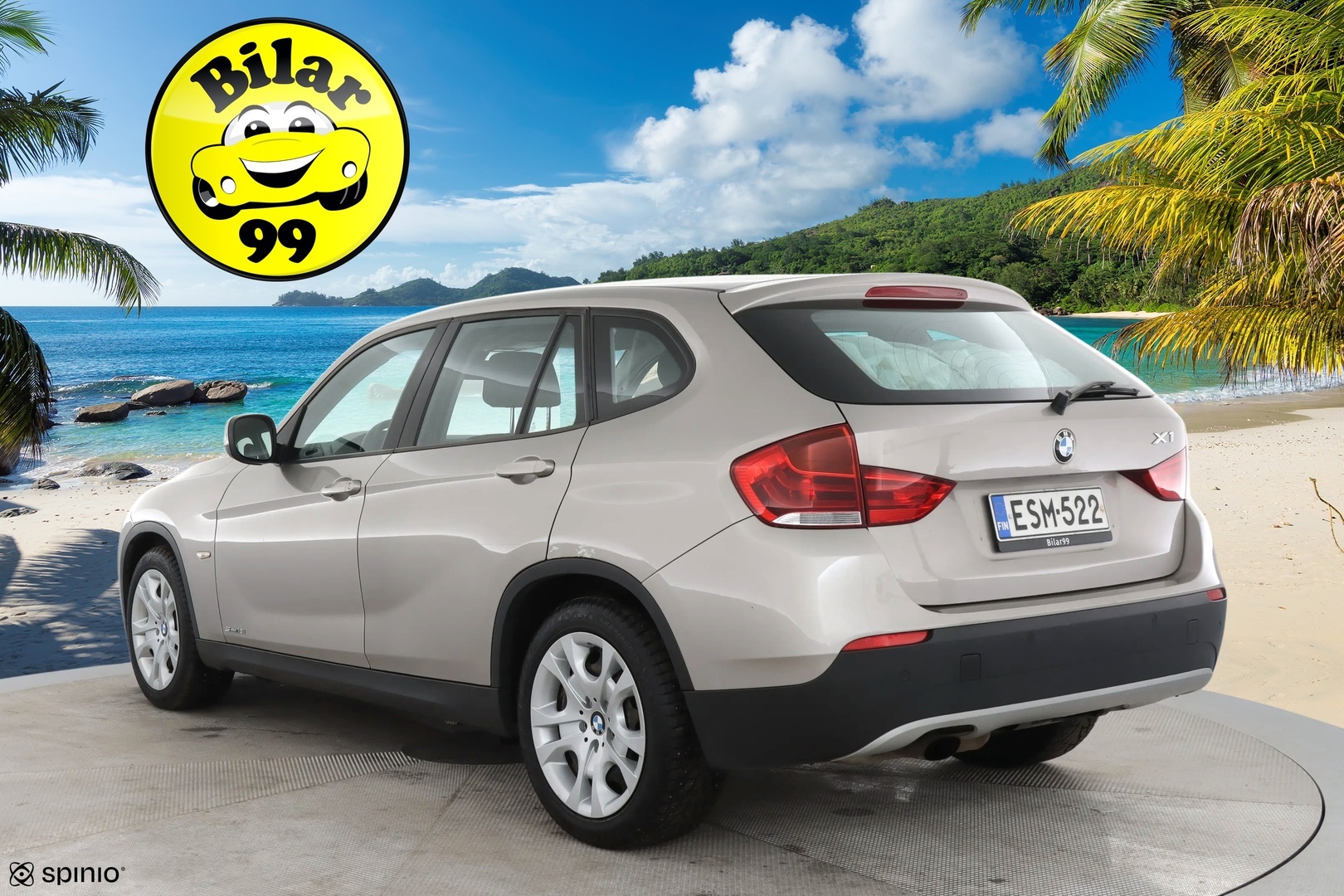 BMW X1 2012