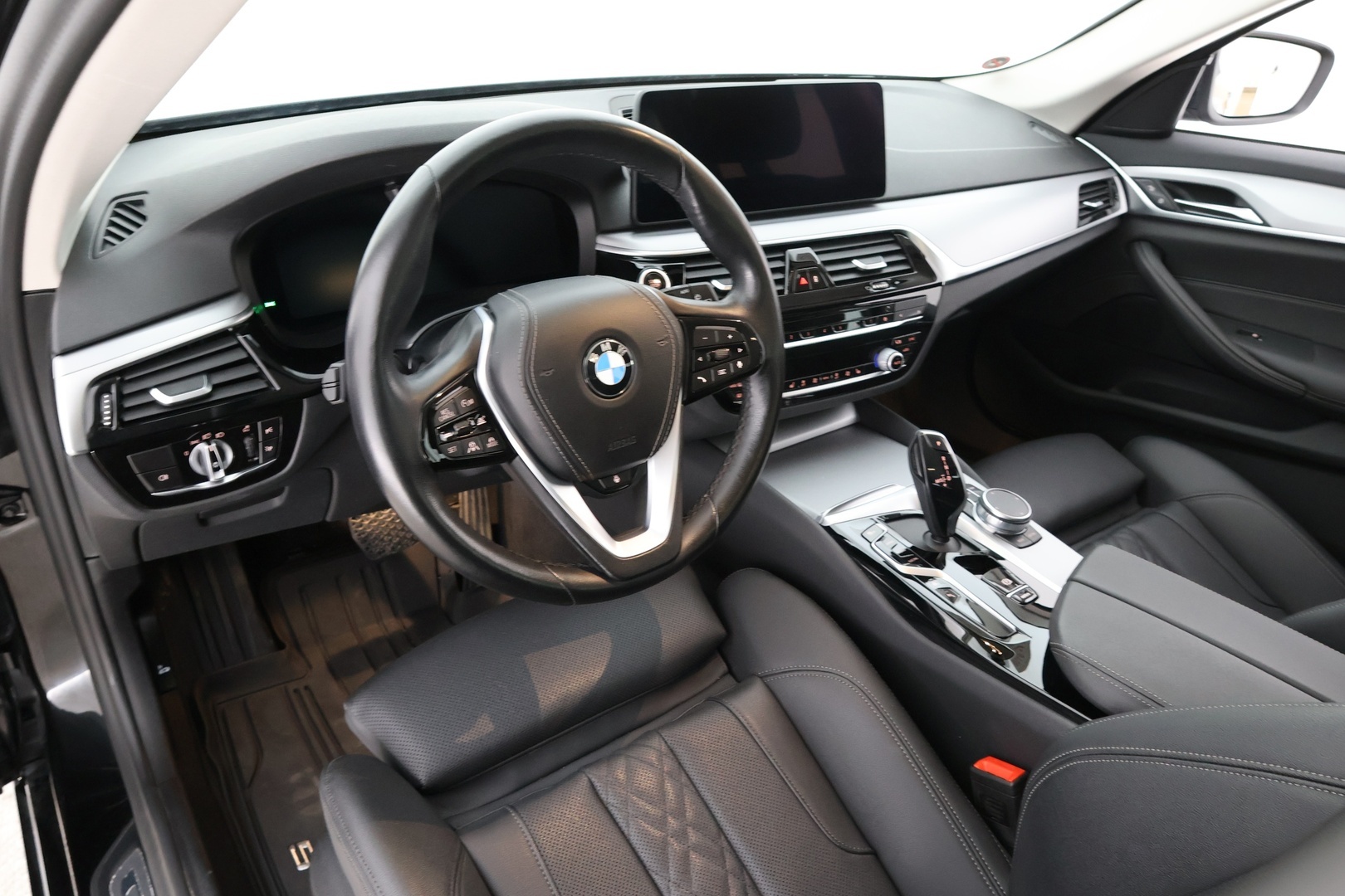 BMW 530 2021