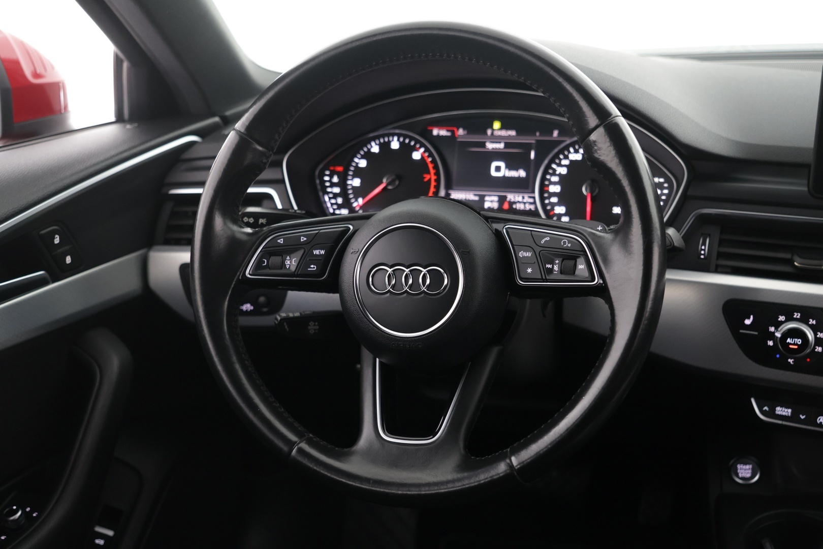 AUDI A4 2016