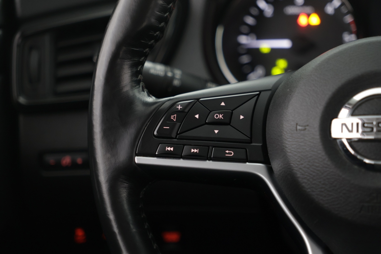 NISSAN X-Trail 2021