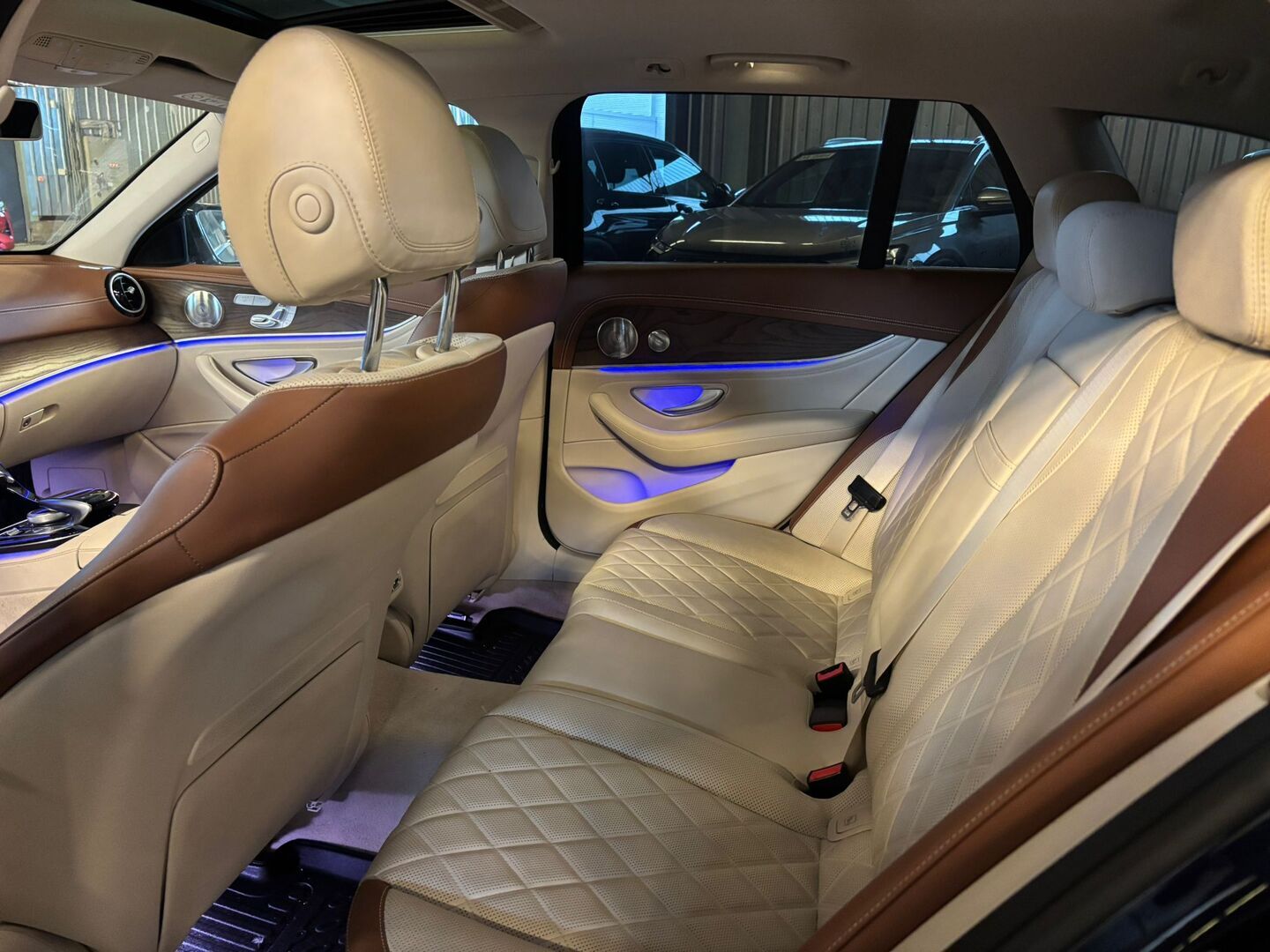 MERCEDES-BENZ E 2017