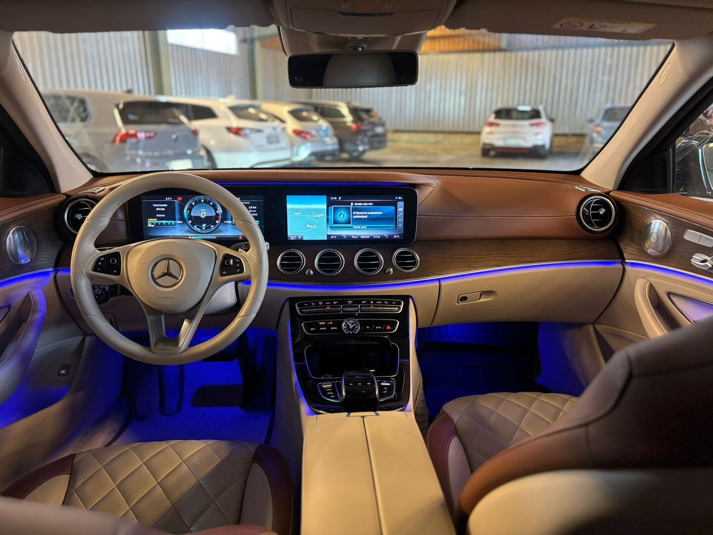 MERCEDES-BENZ E 2017