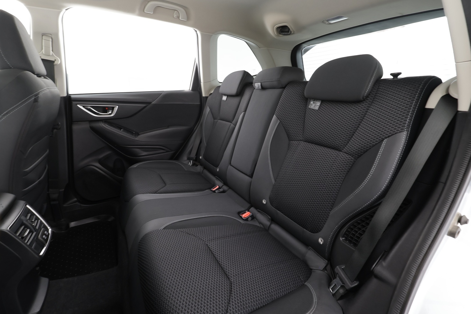 SUBARU Forester 2021