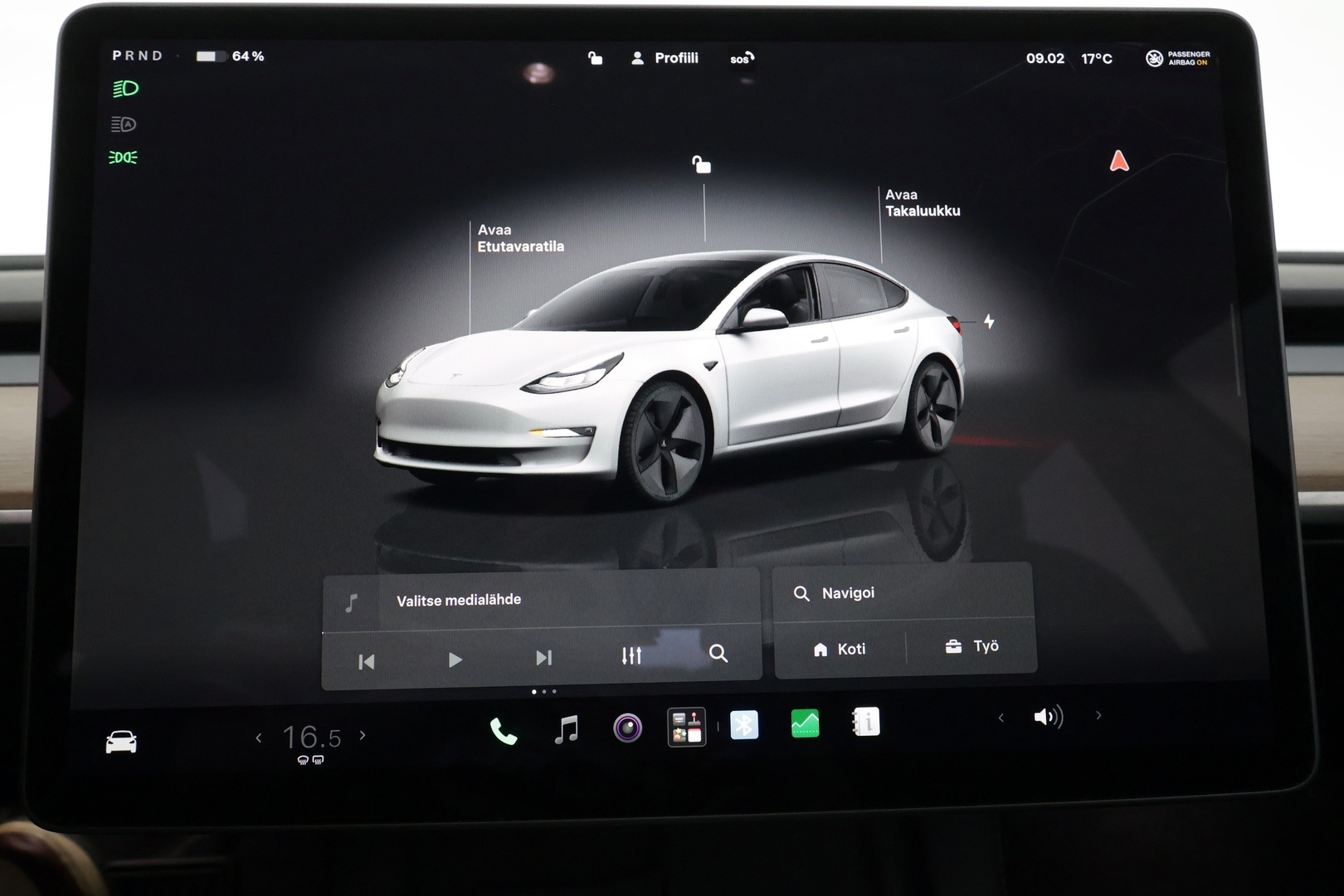 TESLA Model 3 2023