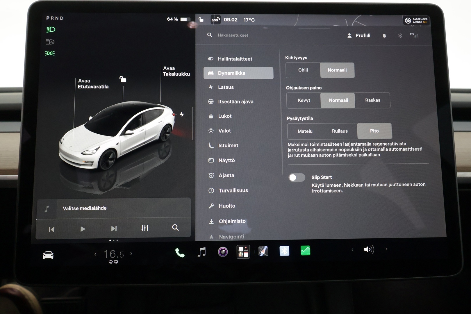 TESLA Model 3 2023