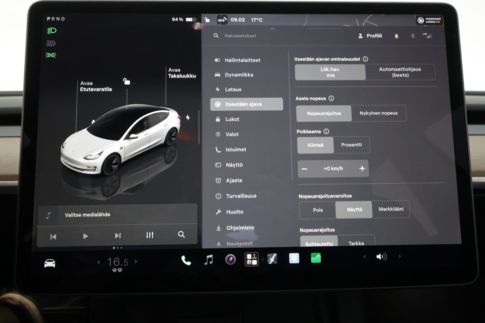 TESLA Model 3 2023