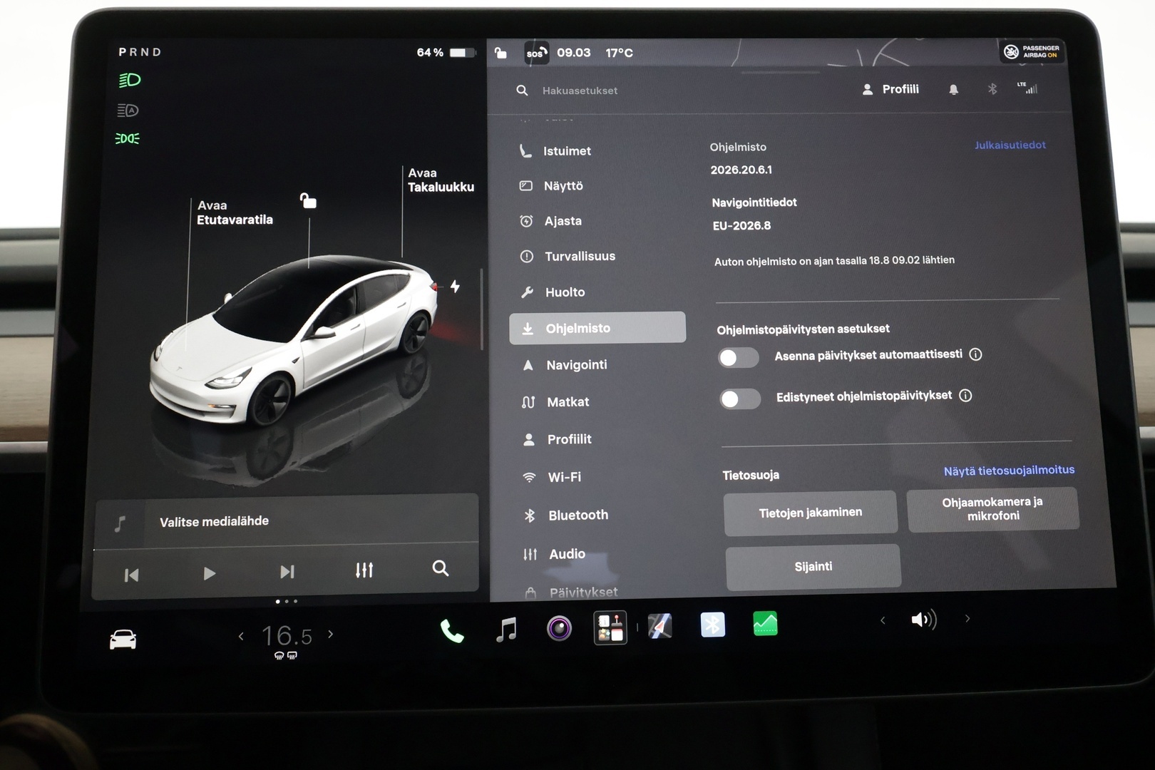 TESLA Model 3 2023