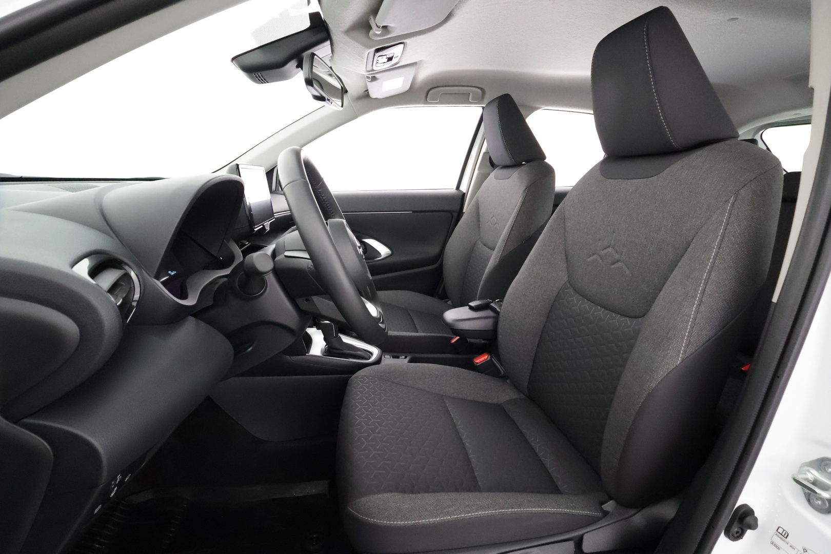 TOYOTA Yaris Cross 2023