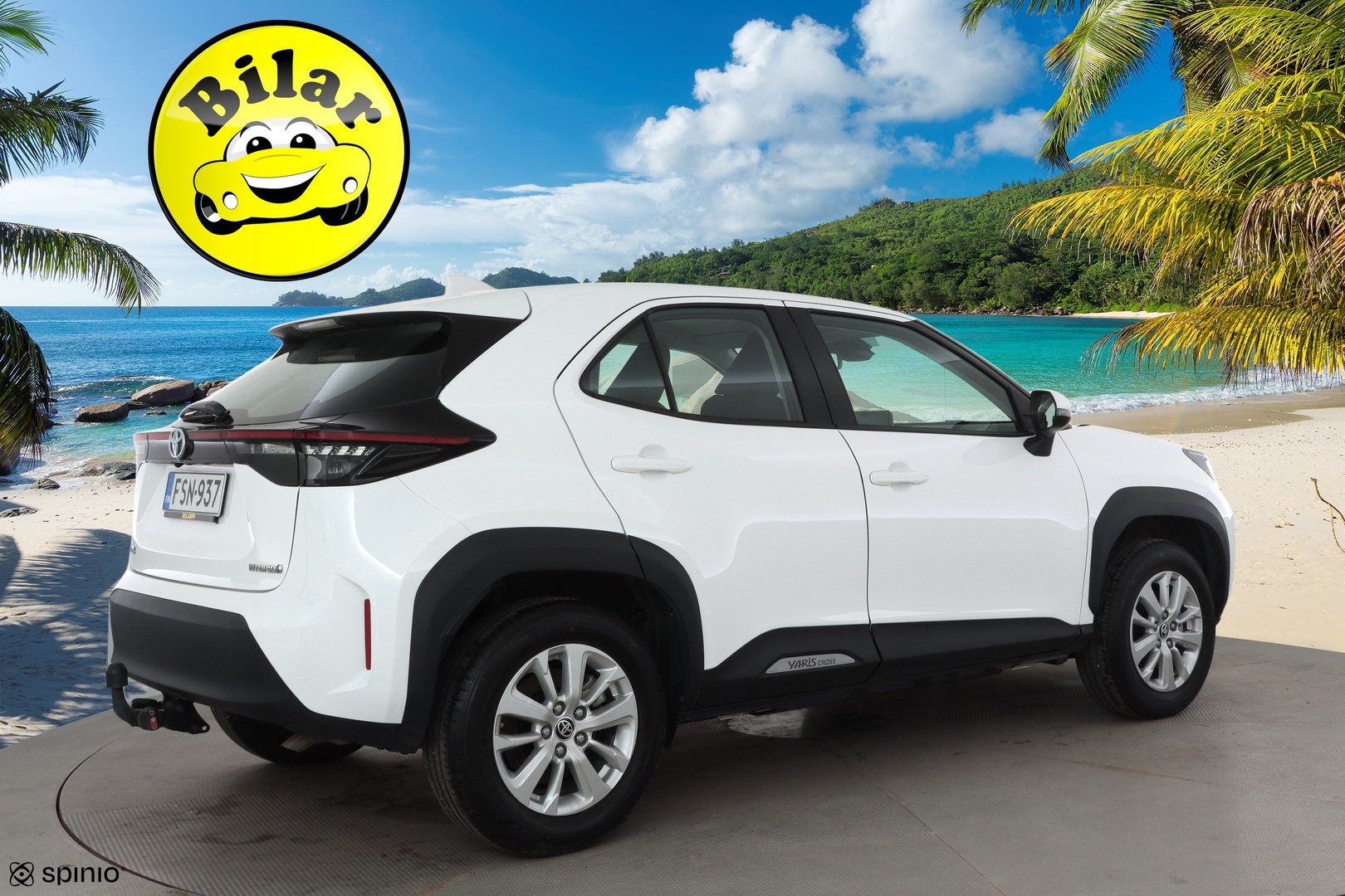 TOYOTA Yaris Cross 2023