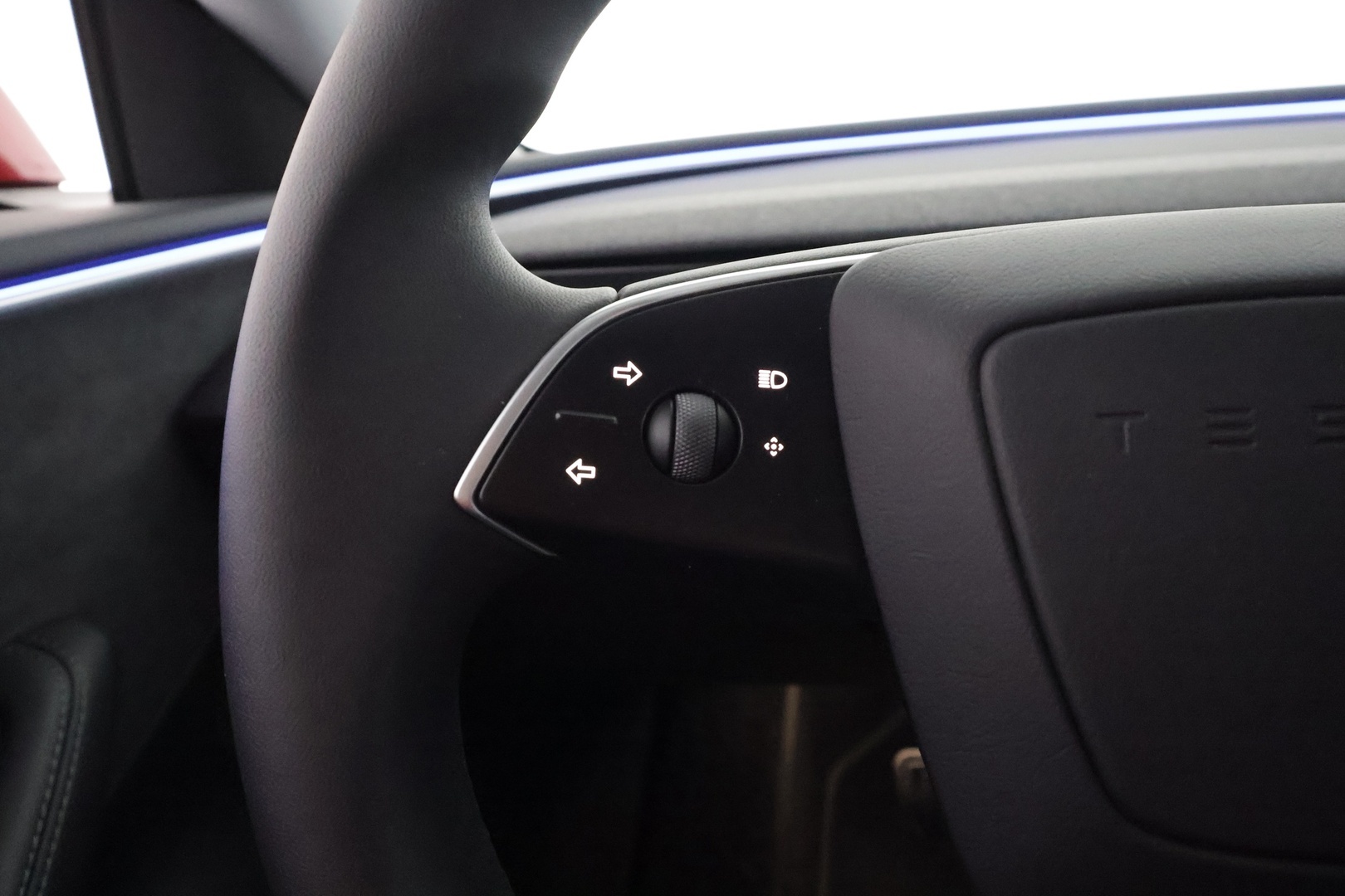 TESLA Model 3 2025