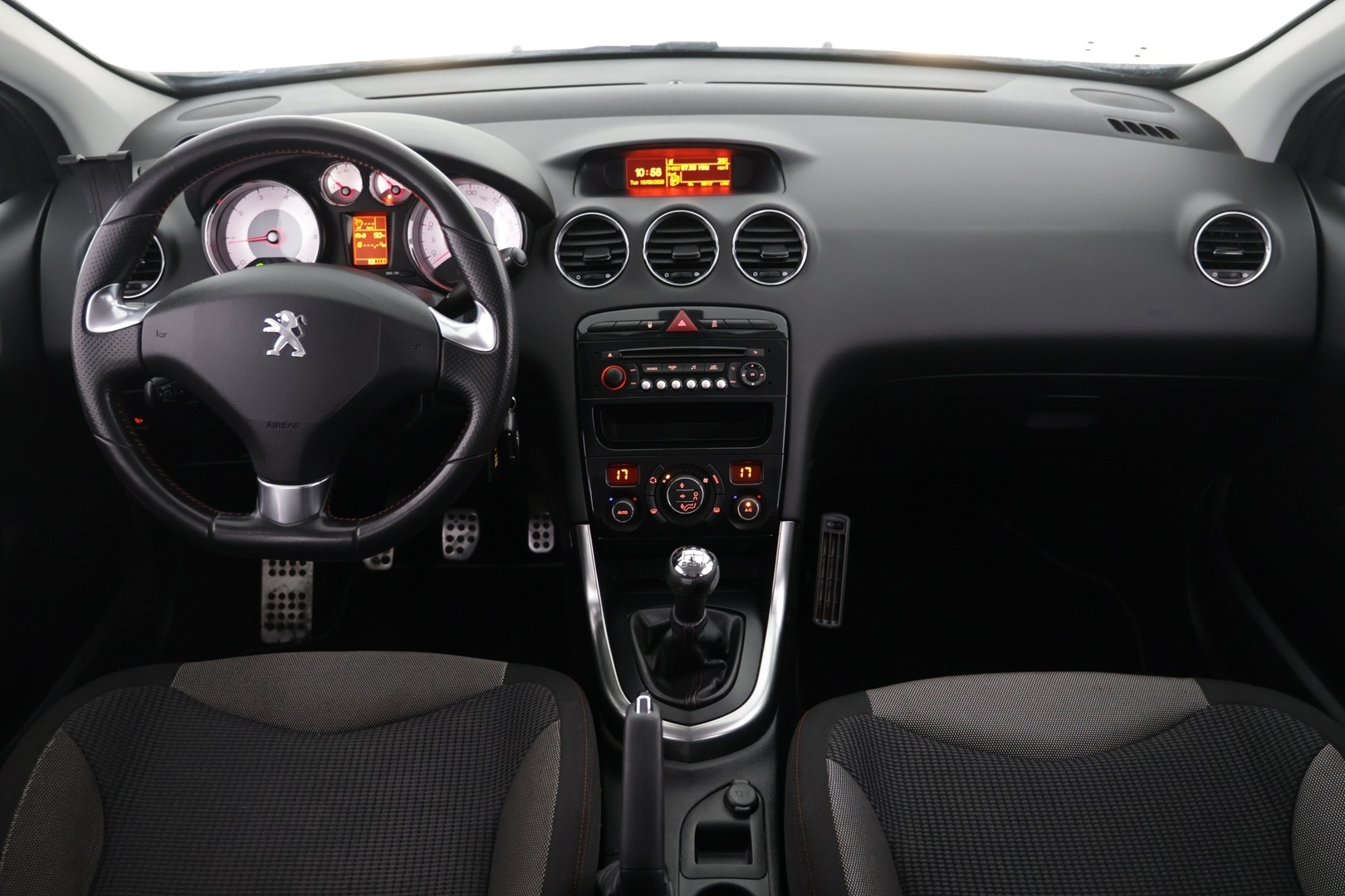 PEUGEOT 308 2013