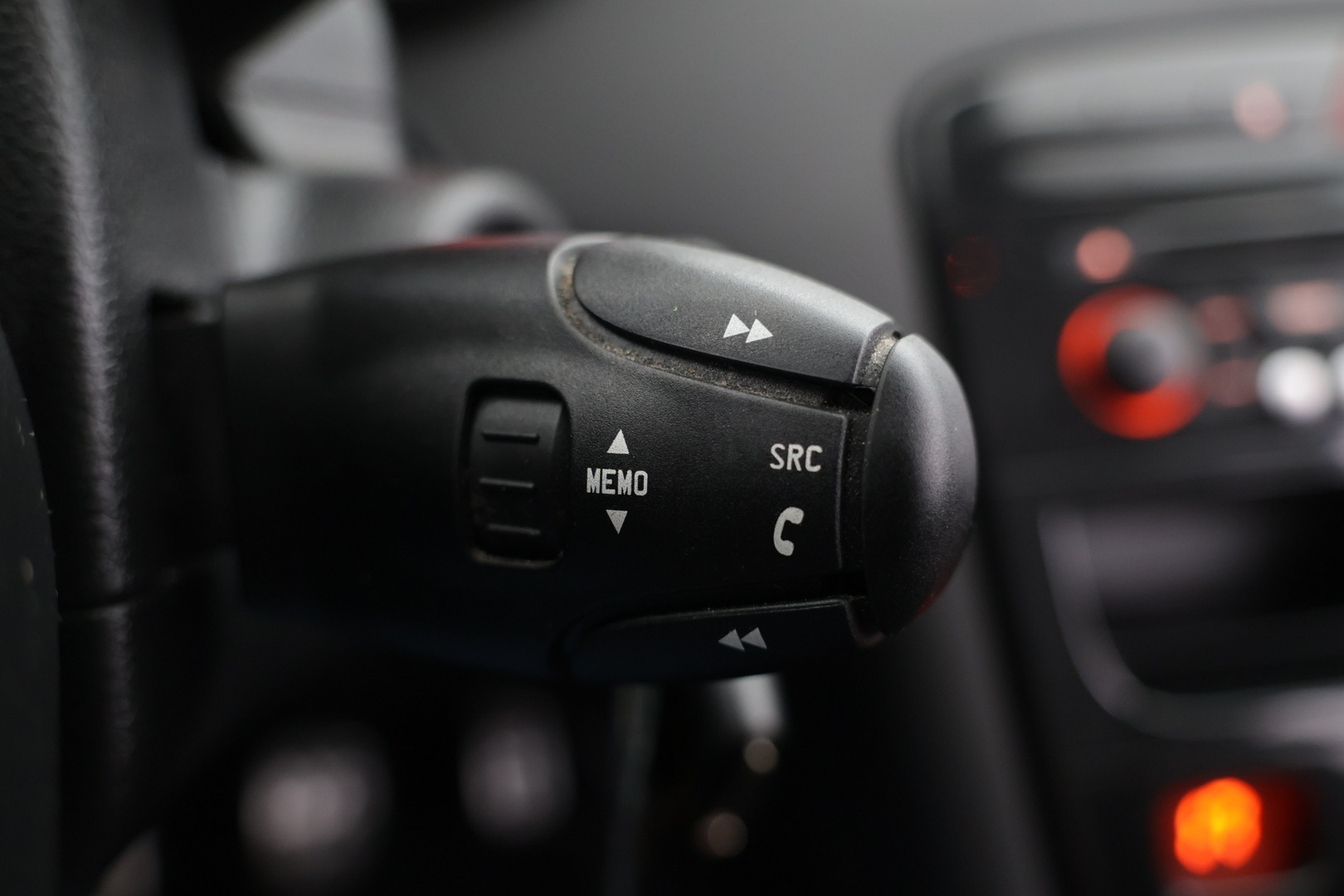 PEUGEOT 308 2013
