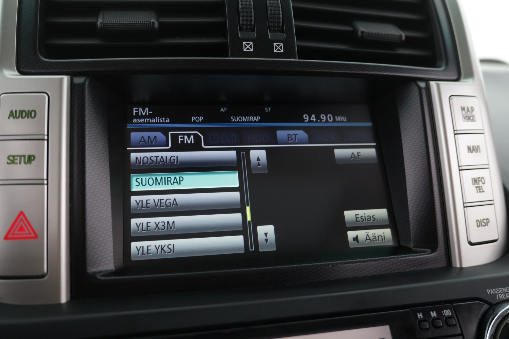 TOYOTA Land Cruiser 2010