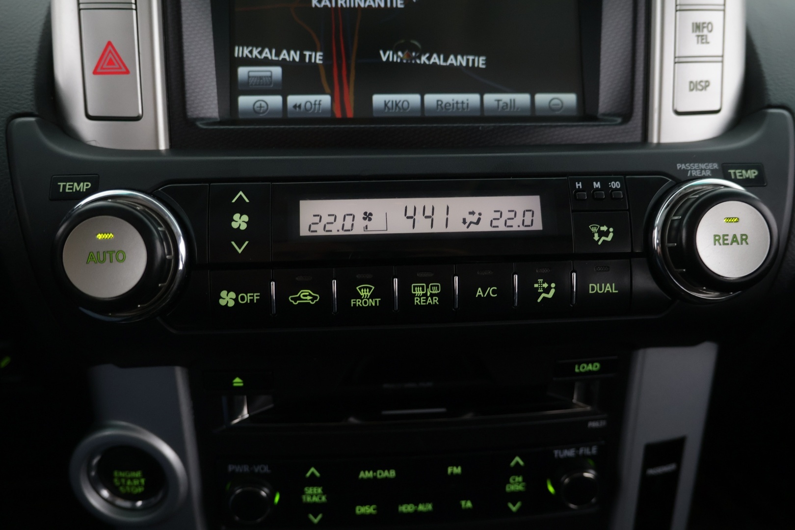 TOYOTA Land Cruiser 2010