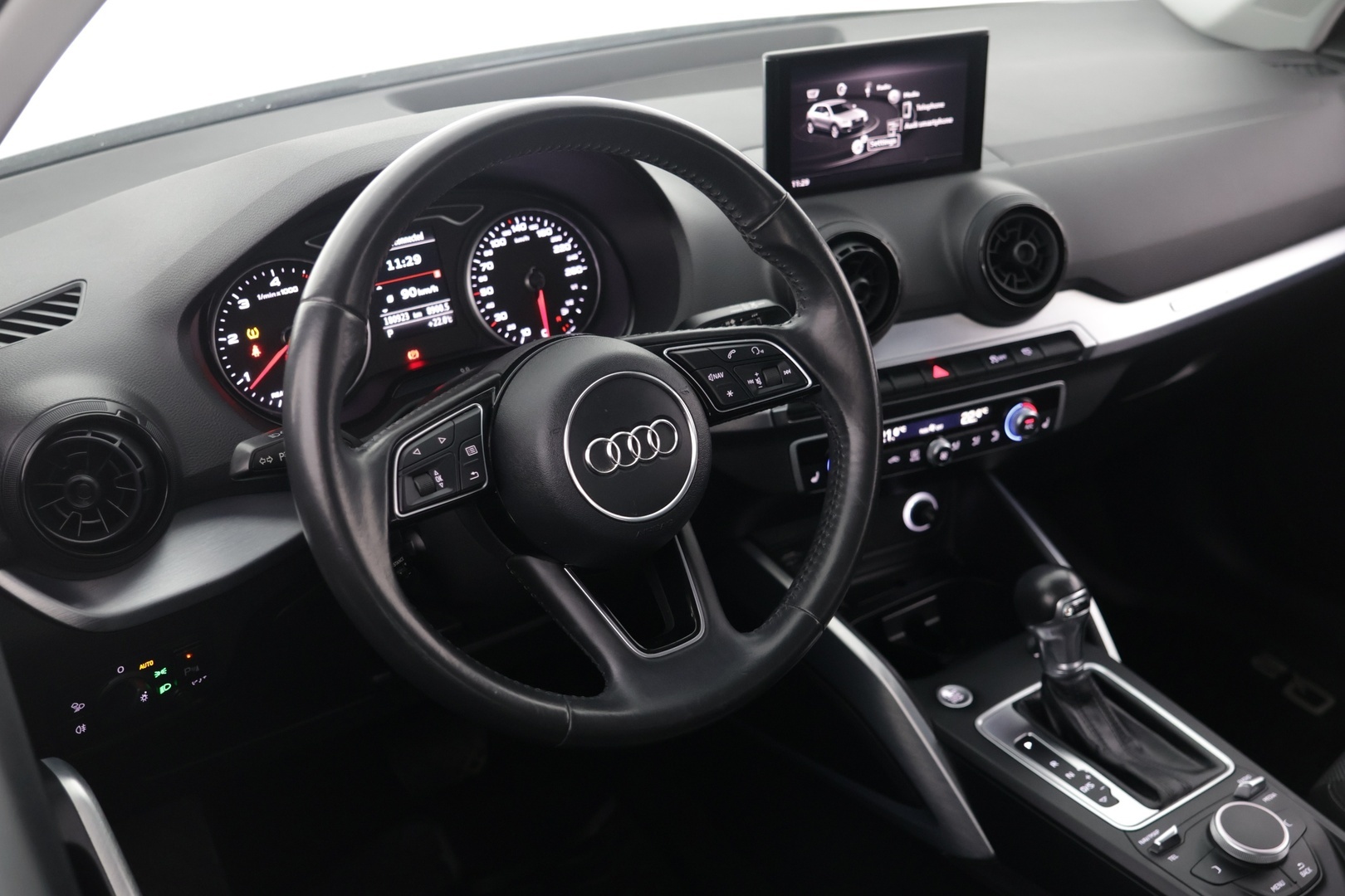 AUDI Q2 2017