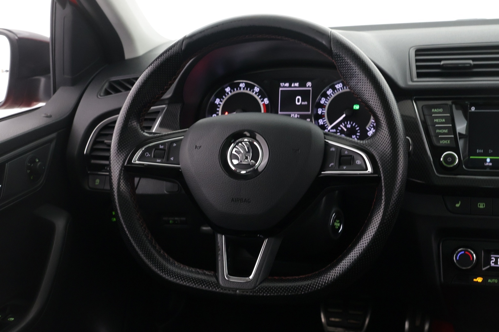 SKODA Fabia 2015