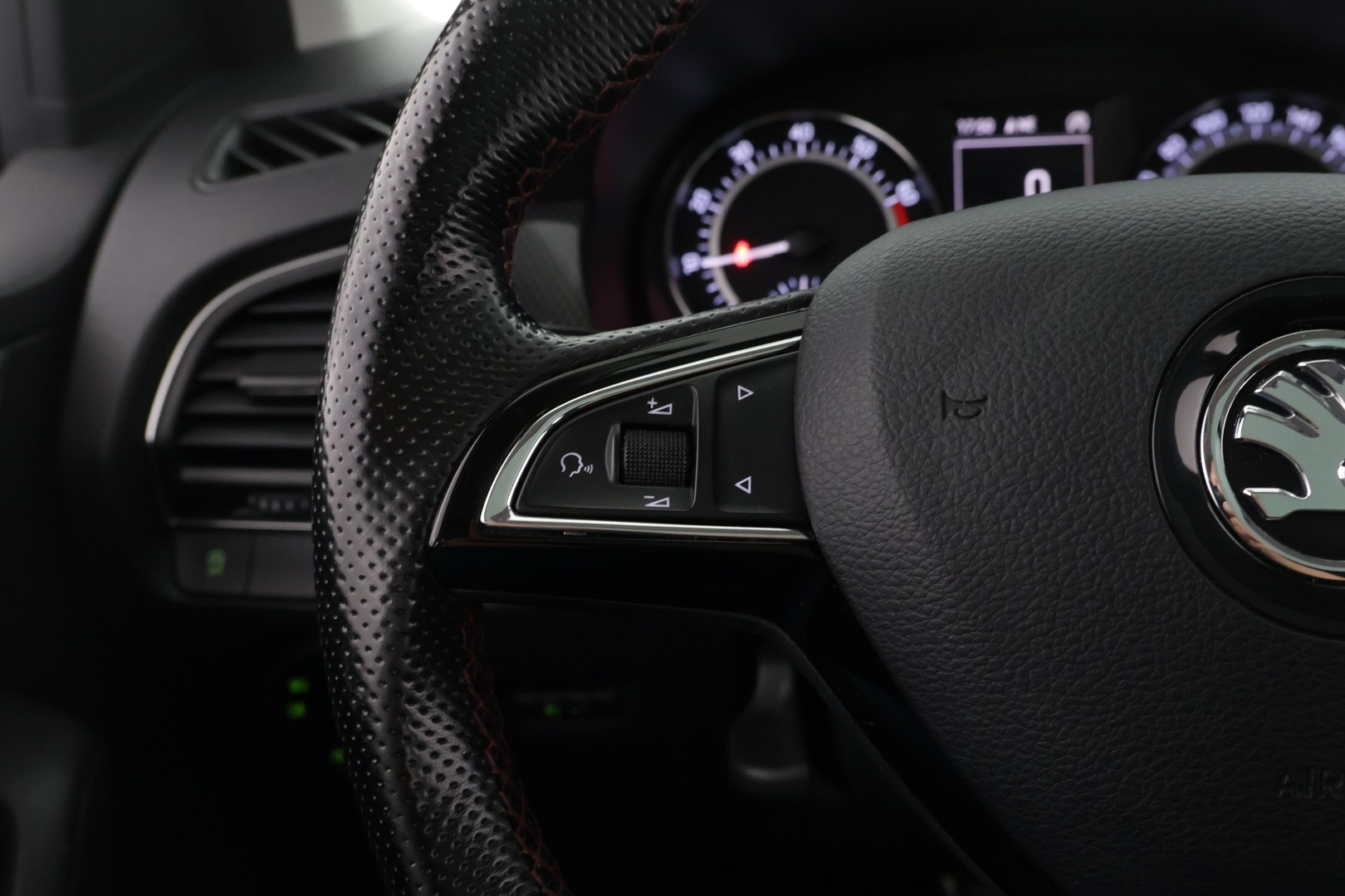 SKODA Fabia 2015