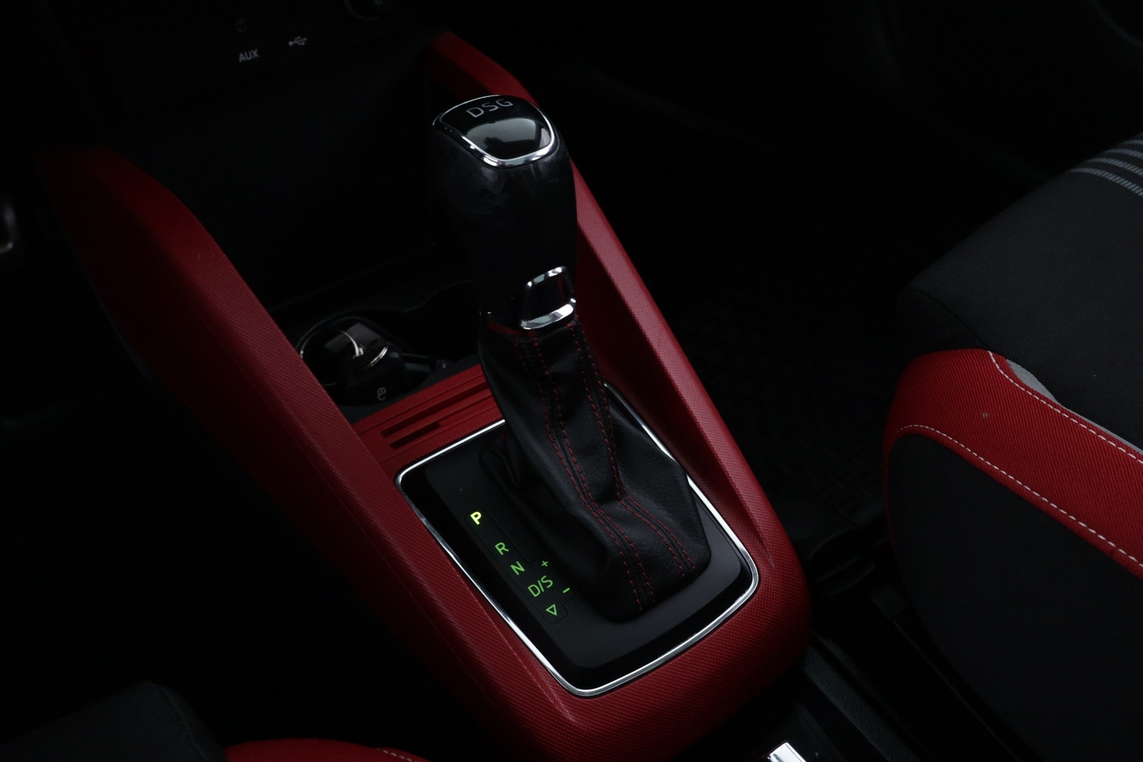 SKODA Fabia 2015