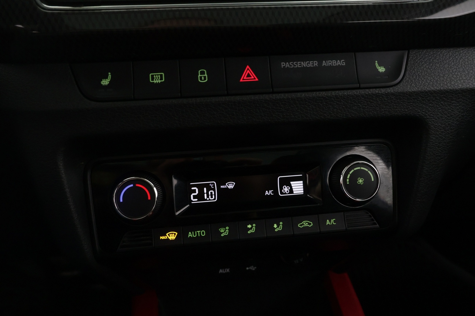 SKODA Fabia 2015