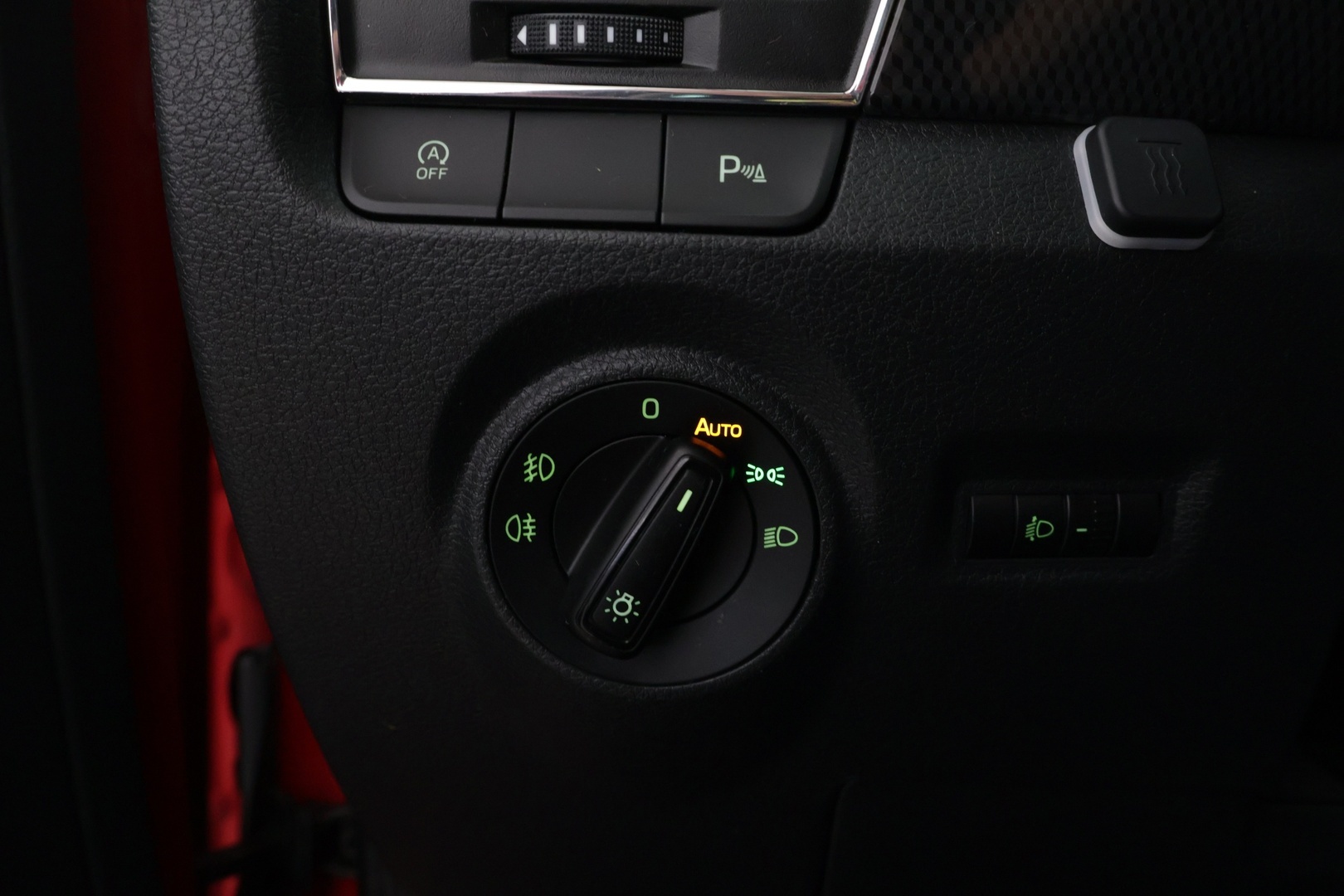 SKODA Fabia 2015