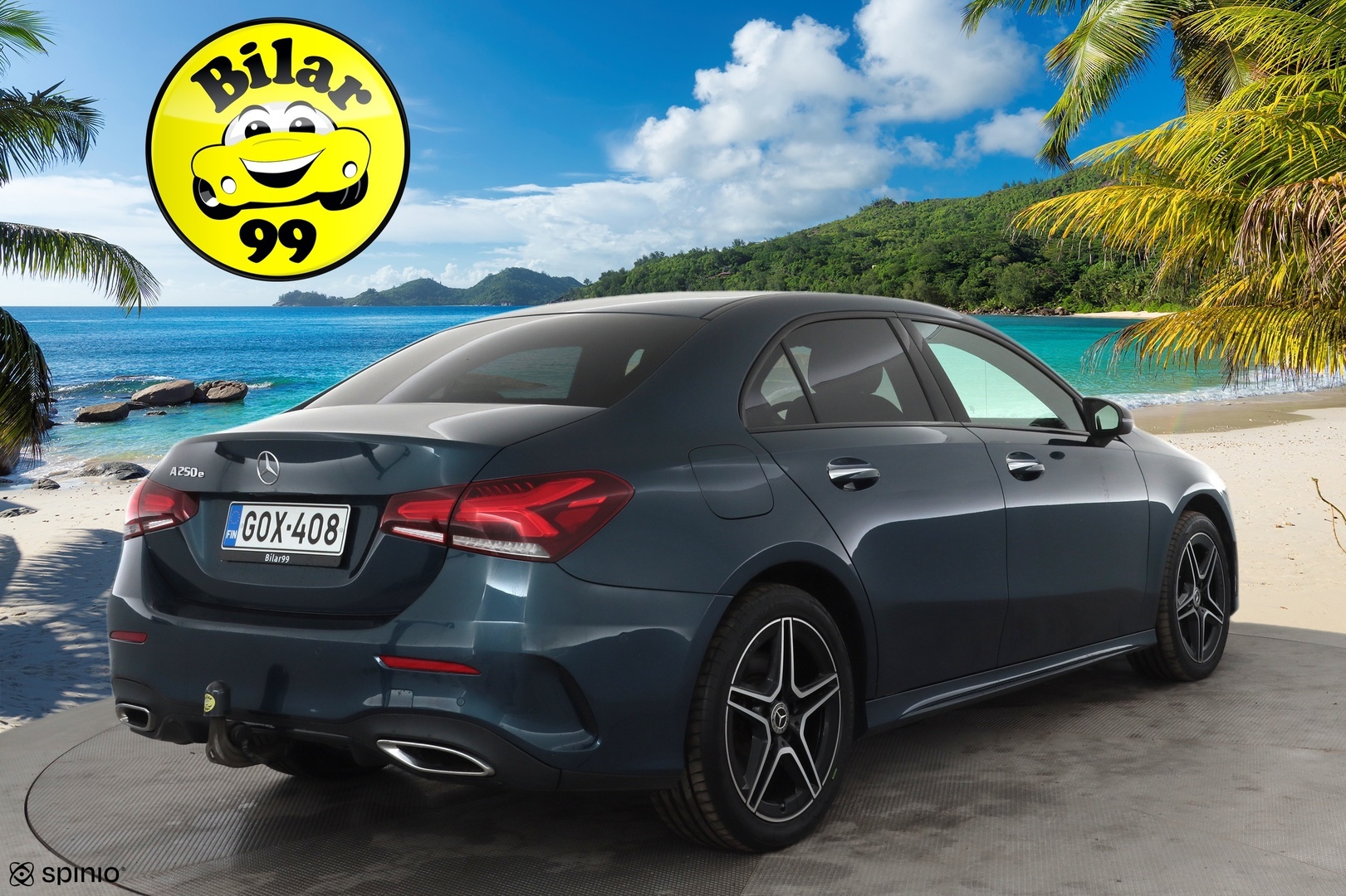 MERCEDES-BENZ A 2022