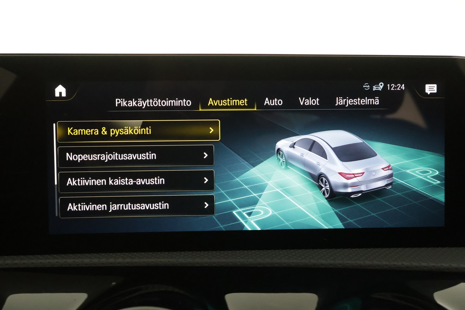 MERCEDES-BENZ CLA 2023
