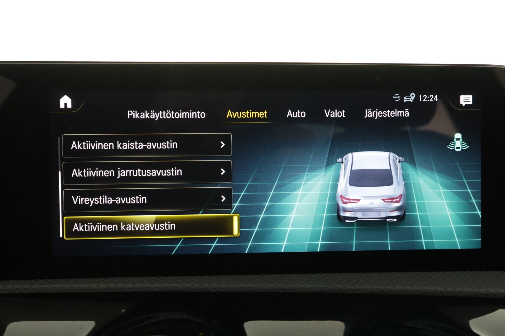 MERCEDES-BENZ CLA 2023