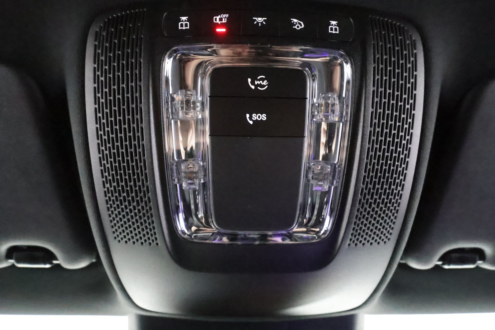 MERCEDES-BENZ CLA 2023