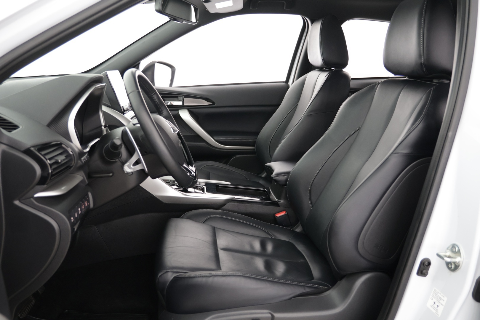 MITSUBISHI Eclipse 2025